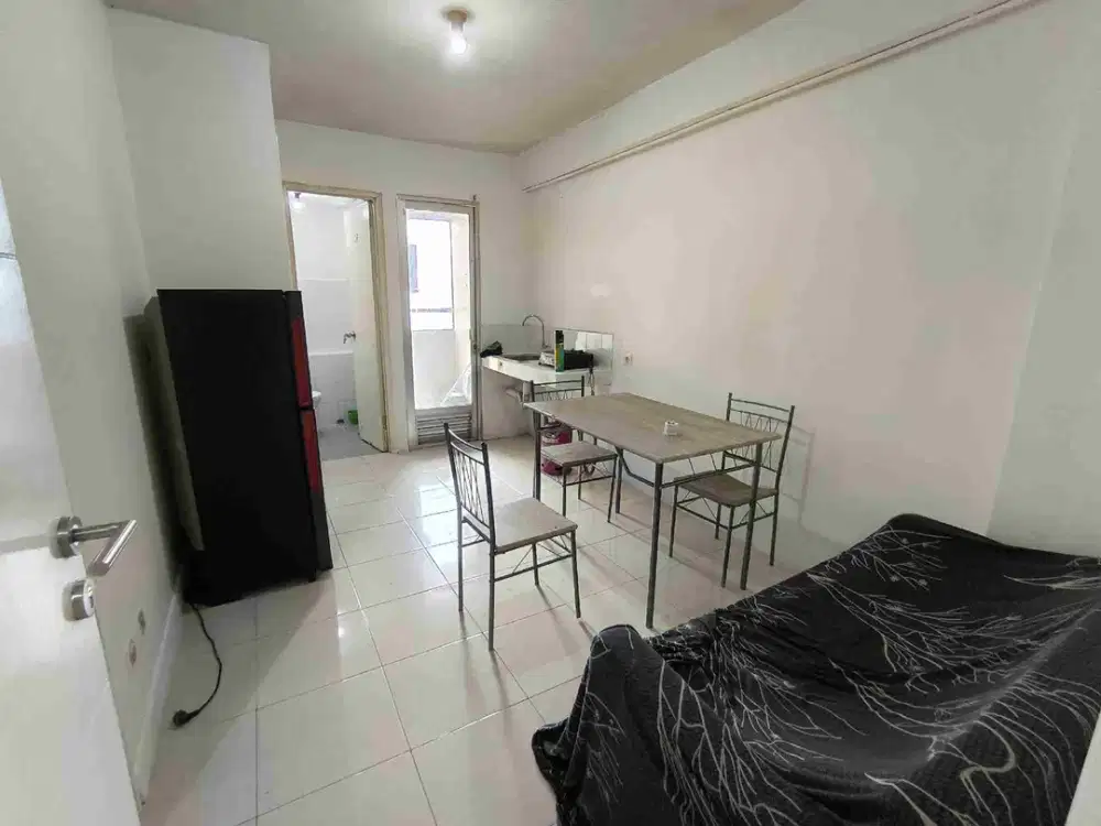 sewa Bulanan Tahunan Apartemen kalibata semi furnished 2bedrom