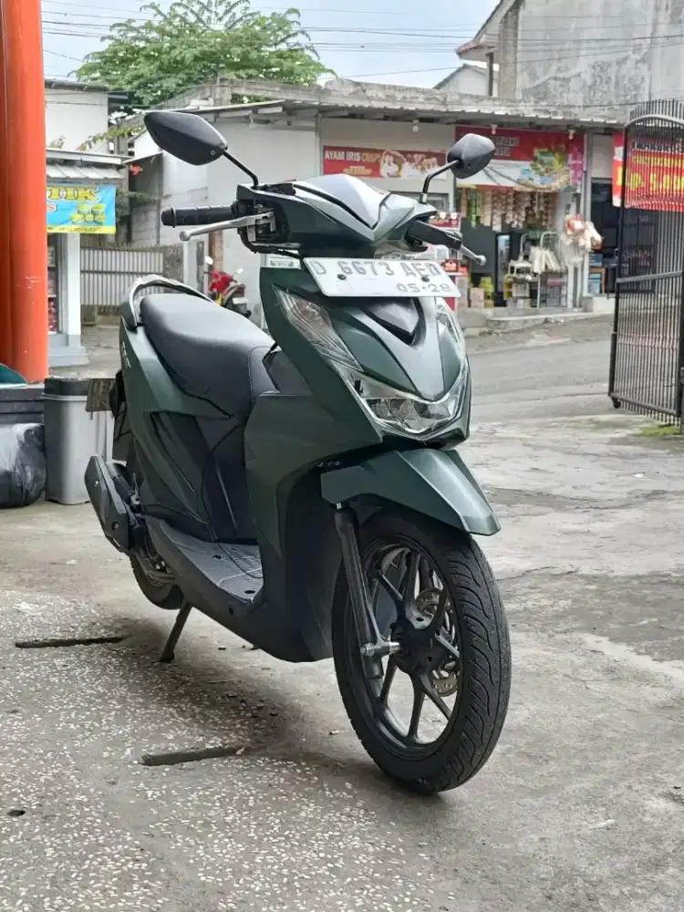 Beat deluxe tahun 2023 low km 21rb/tt boleh gan cash lebih bagus