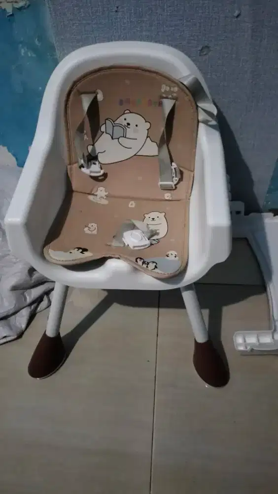 Baby Chair /Kursi duduk bayi atau balita untuk makan