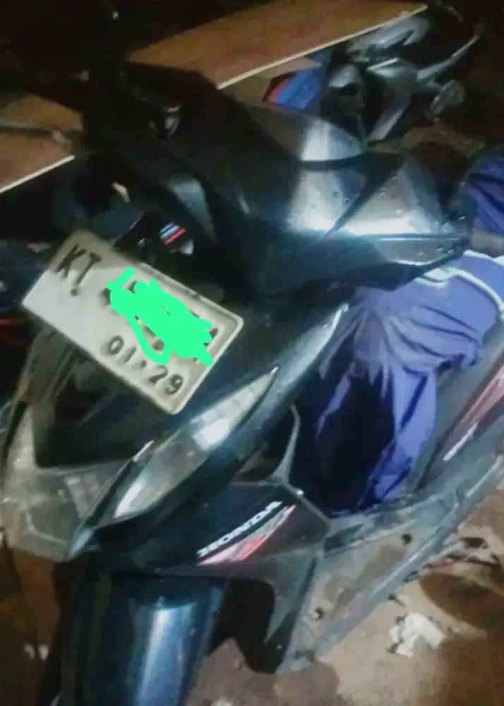 Jual motor beat 2013 stater tangan fungsi