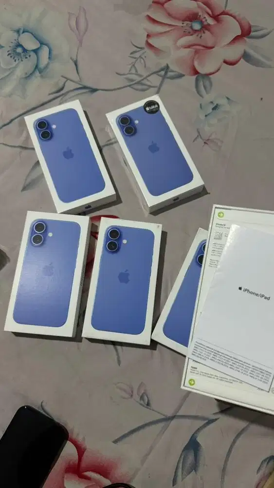 9unit ip 16 128gb ultramarine