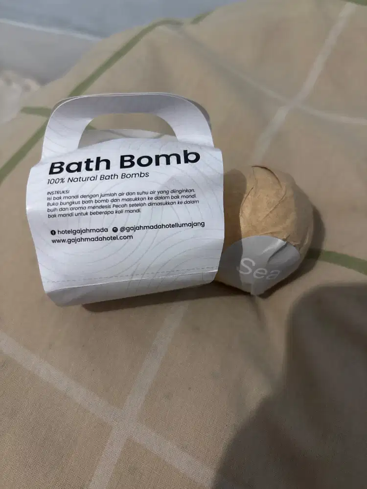 Natural Bath Bomb