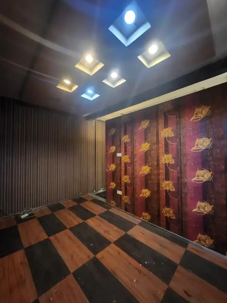 TownHouse ,Rumah kantor pinggir jalan MURAH