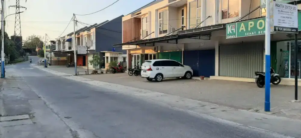 Disewakan ruko 2 Lantai Strategis Depok