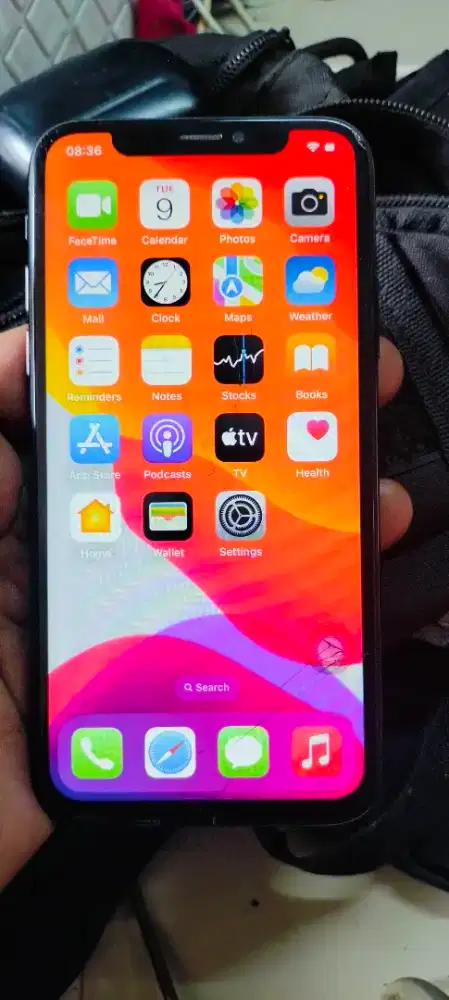 iPhone xs 64gb inter