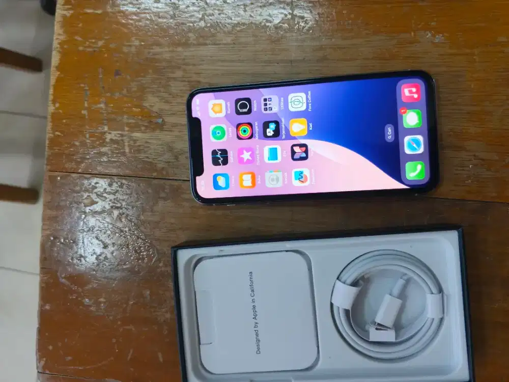 Iphone 11 pro 256gb mmap mulus