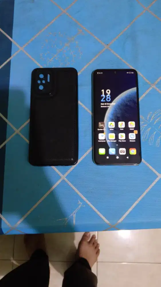 Redmi Note 10 Putih 4/64 Gb