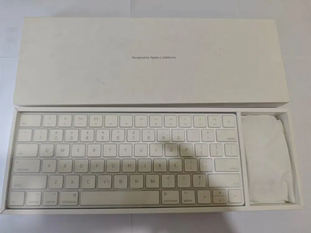 Magic Keyboard & Mouse Gen 2