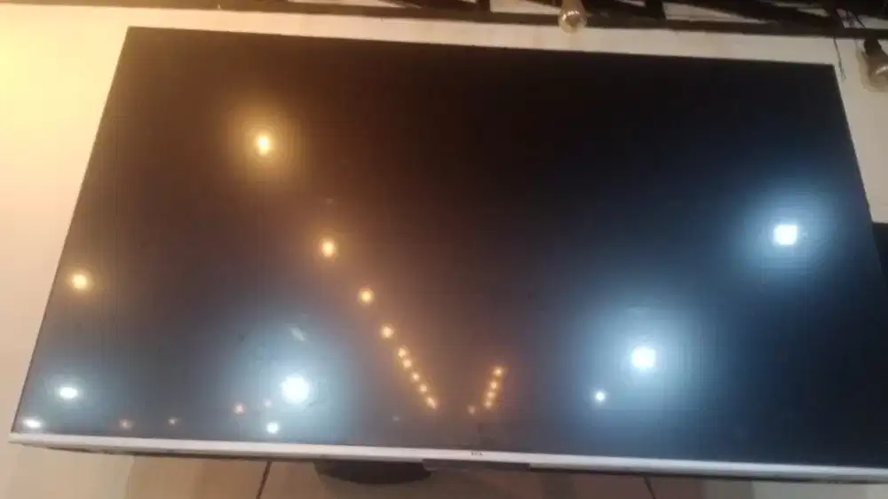 Televisi tcl 50 inci