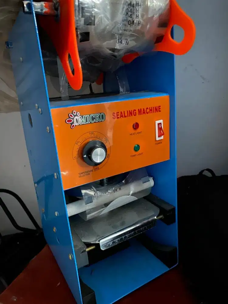 Dijual mesin sealer cup preloved, kondisi 95–99% seperti baru.
