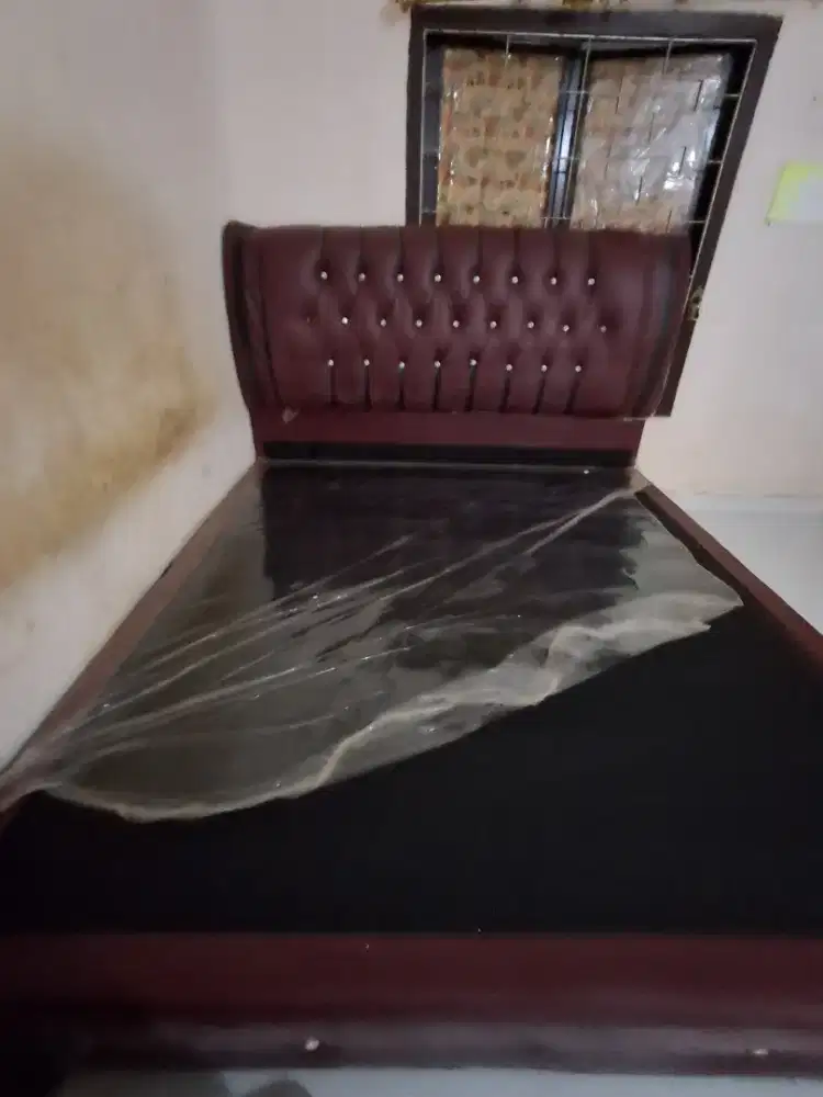 Tempat Tidur/Dipan (Nego)