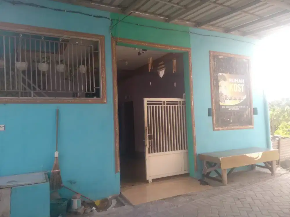 TERMURAH JUAL RUMAH KOST AKTIF KAMAR BANYAK SIDOARJO DEKAT PINTU TOL