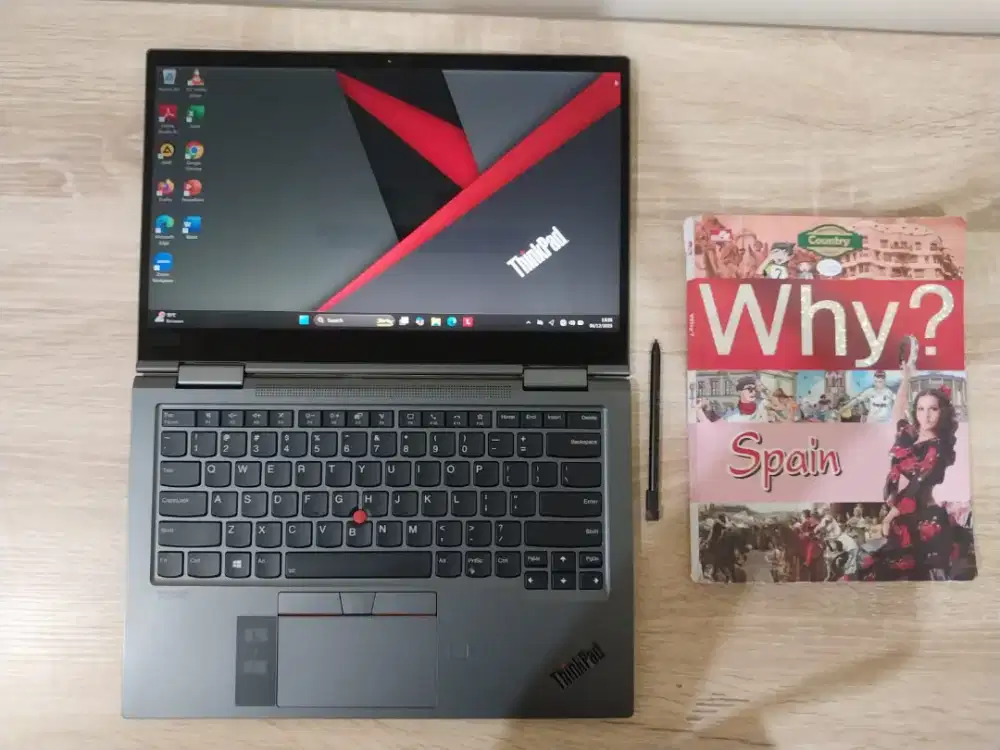 Lenovo Core  i7 16GB 1TB Touch 360 Pen Stylus