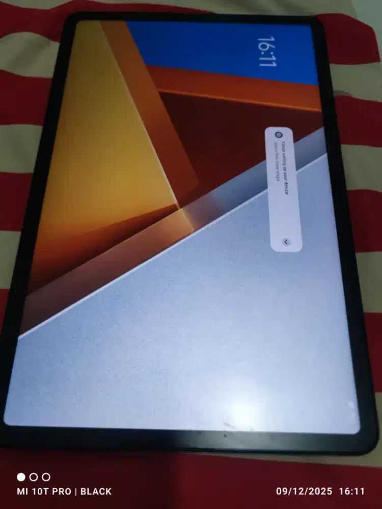 Tablet Xiaomi Pocopad Ram 8/256.mukus. garansi resni 9 bulan lagi.