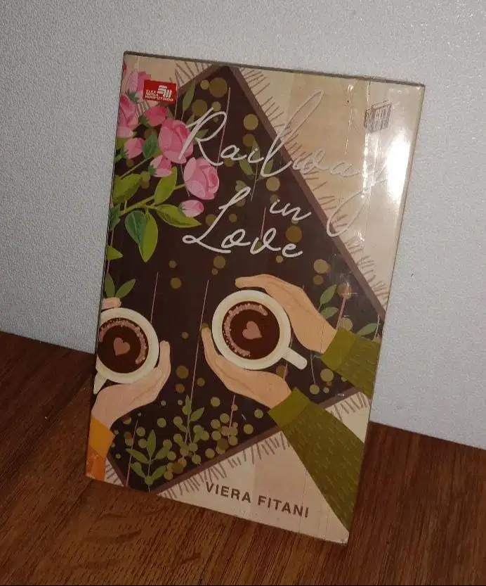 Buku Bekas “Railway in Love” – Viera Fitani