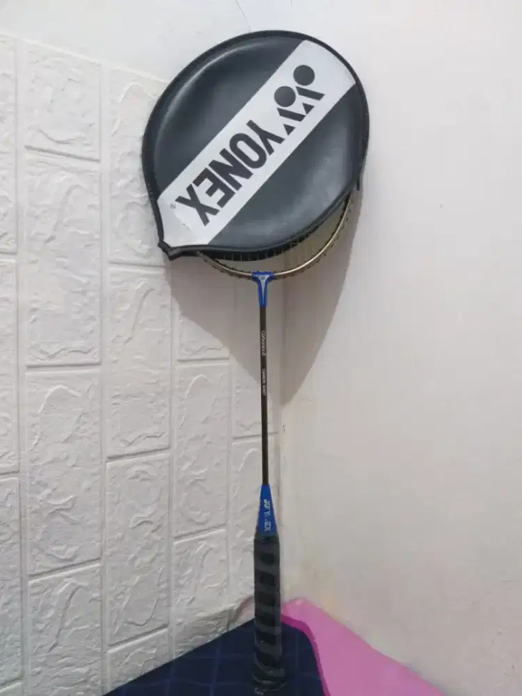 Raket Badminton Yonex