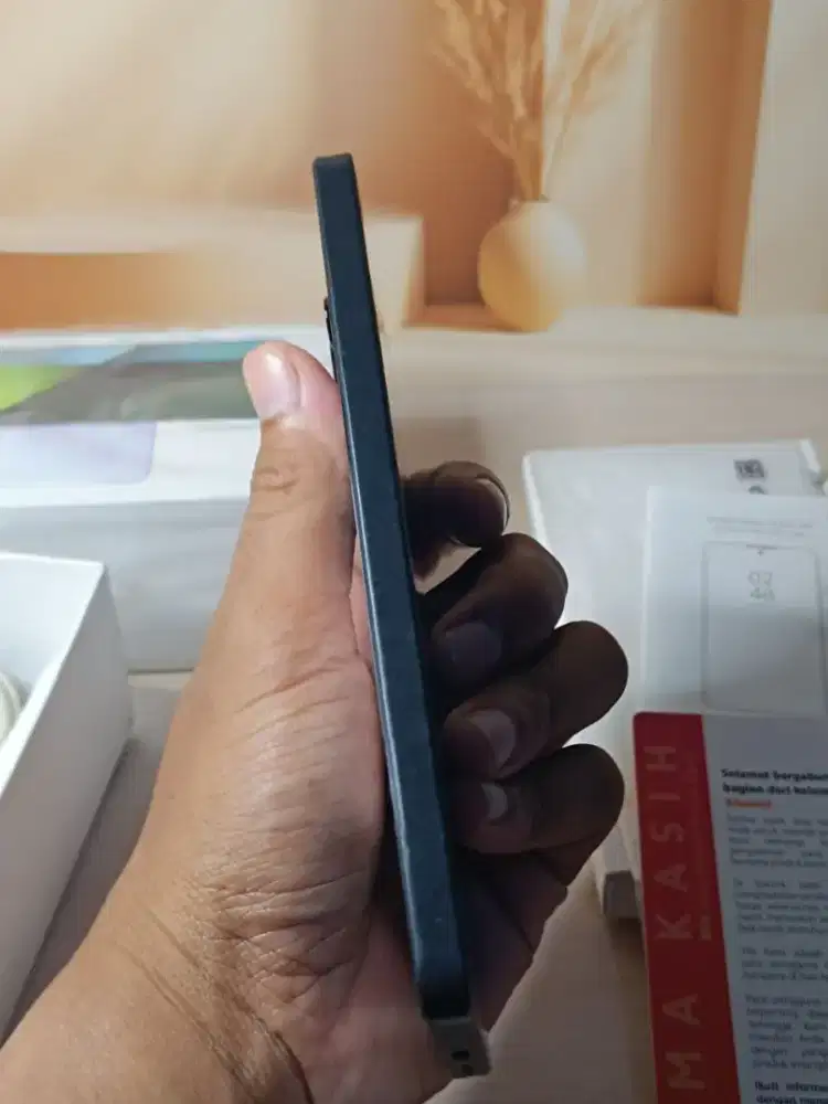 Redmi note 13 pro 5g
Ram 8/256