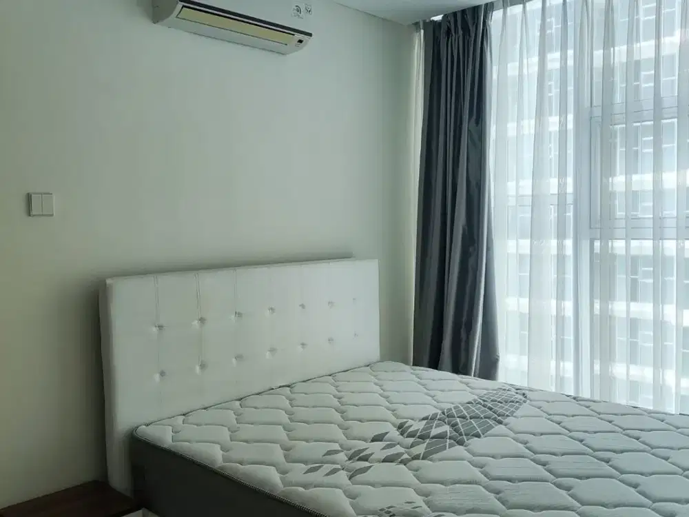 Apartemen 1 BR Semi Furnish Dekat Akses Tol, Kawasan Pendidikan & Kuliner Brooklyn Alam Sutera