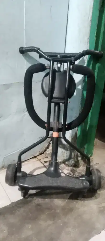 stroler/dorongan anak baLita