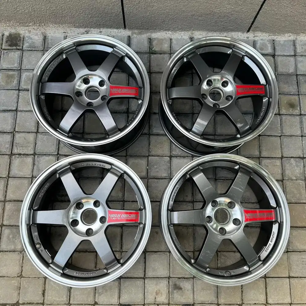 Velg Ring 18 SSW S202LP Innova Zenix Crv Hrv Wrv Volkrays TE37 R18