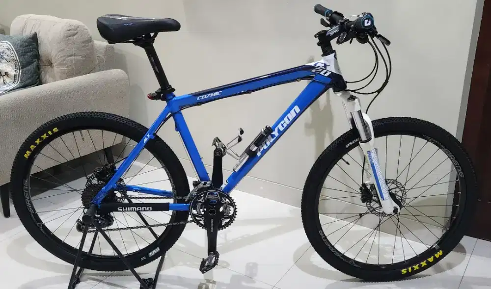 Sepeda gunung Polygon Cozmic CX 2.0 Biru 26