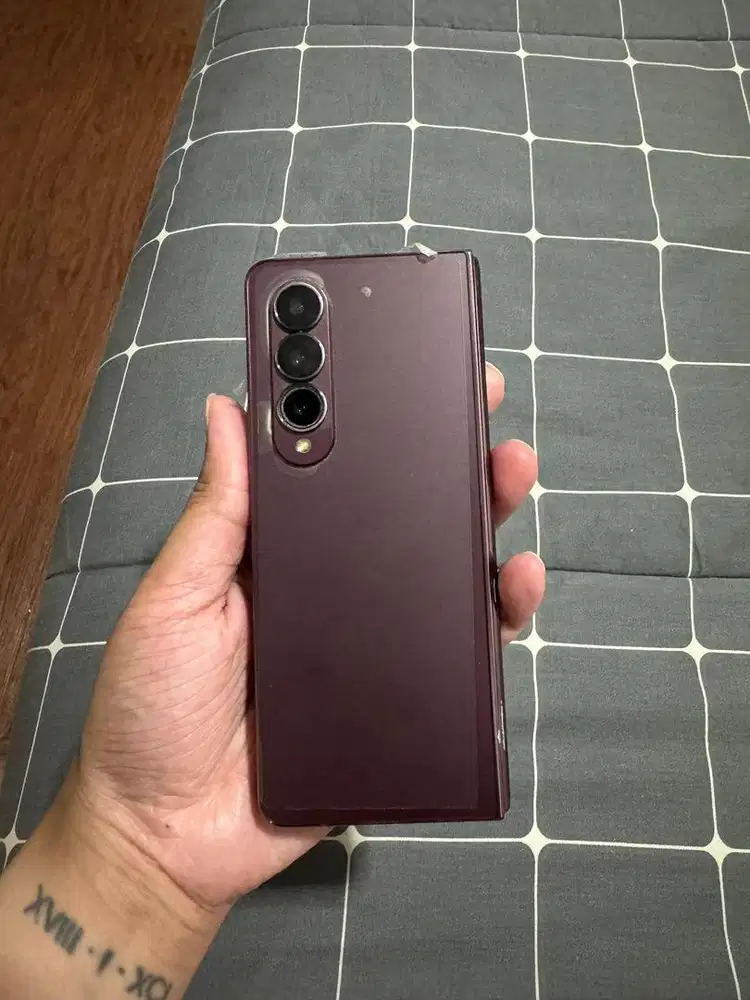 Samsung Z Fold 4 12/512gb like new