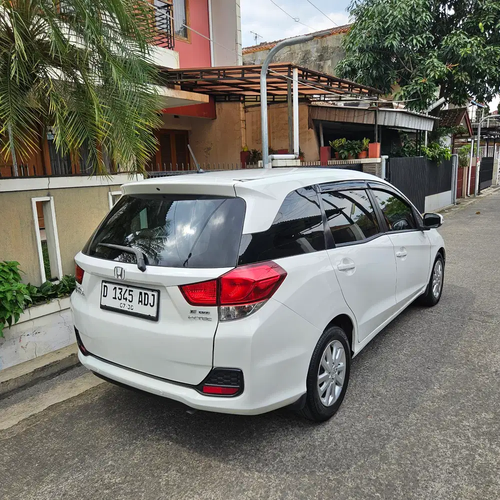 Honda Mobilio 2015 Bensin