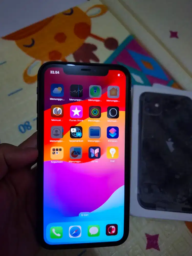 Dijual ip 11 128 ex ibox bh 85% mulus lengkap