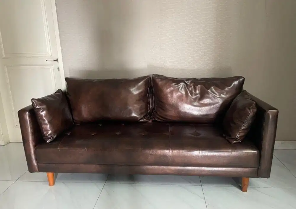 Sofa Kulit Coklat
