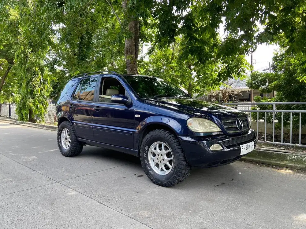 Mercedes-Benz w163 ML320