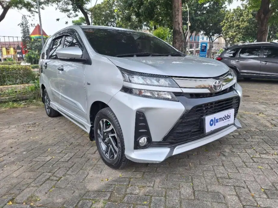 DP MURAH Toyota Avanza 1.5 Veloz Bensin-AT 2019 Silver CTIWB