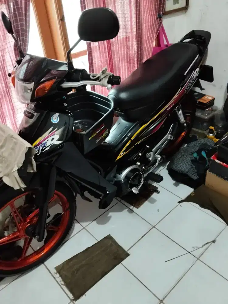 Jual motor Yamaha F1 zr