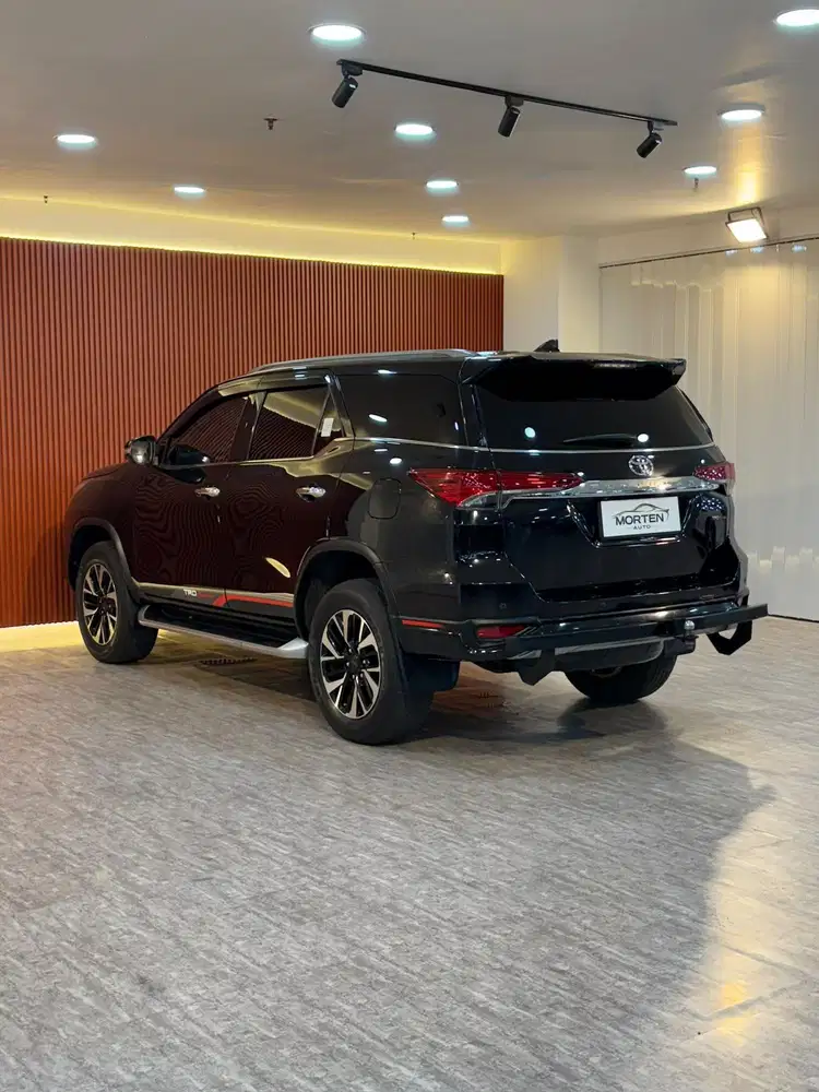 Toyota Fortuner 2.4 VRZ TRD 2019 Odo 62 Ribu Record Bergaransi 2 Tahun