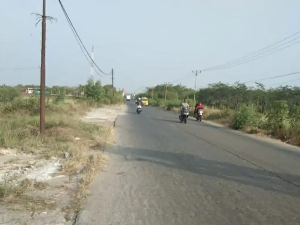 Tanah Darat Lokasi Strategis Dekat Pik 2