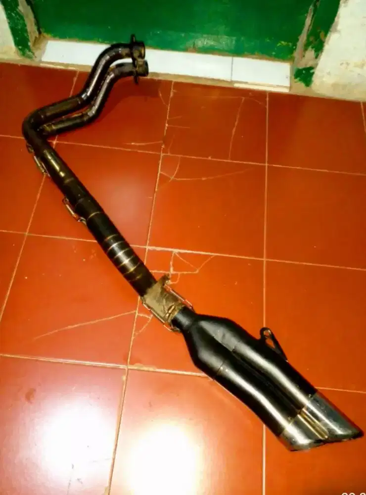Jual knalpot motor bekas motor apa kurang paham jual.gitu aja
