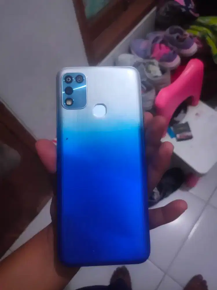 Infinix hot 11 play 4/64