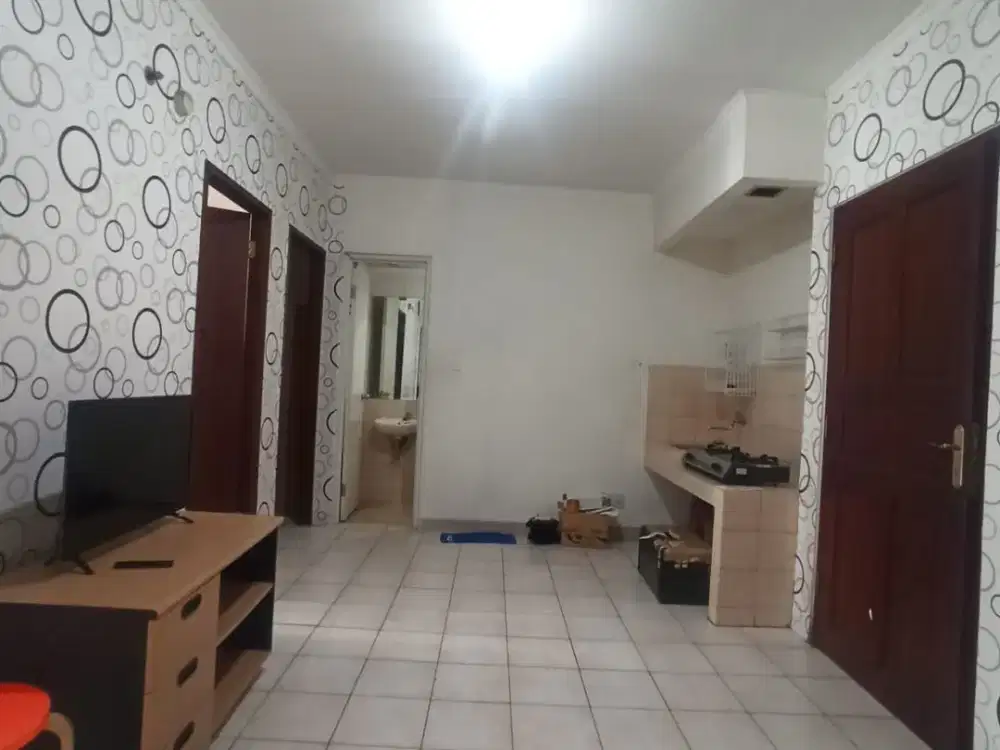 Dijual Cepat, Medit 1 Unfurnish 2 Kmr