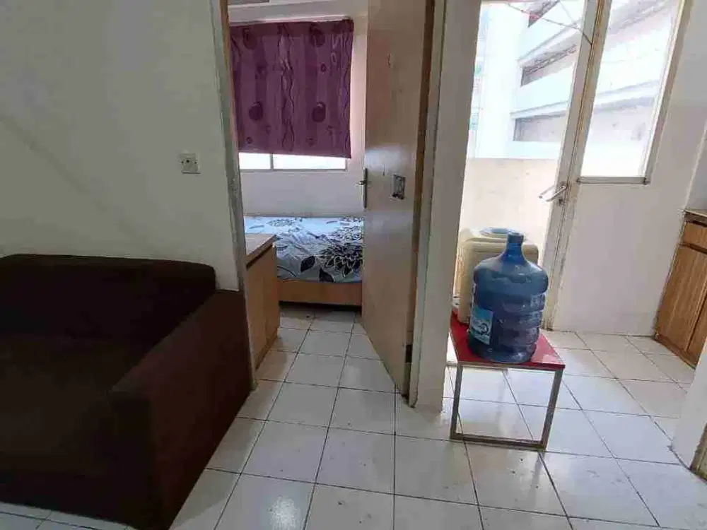 Apartemen Menteng Square disewakan bulanan 1 kamar furnished