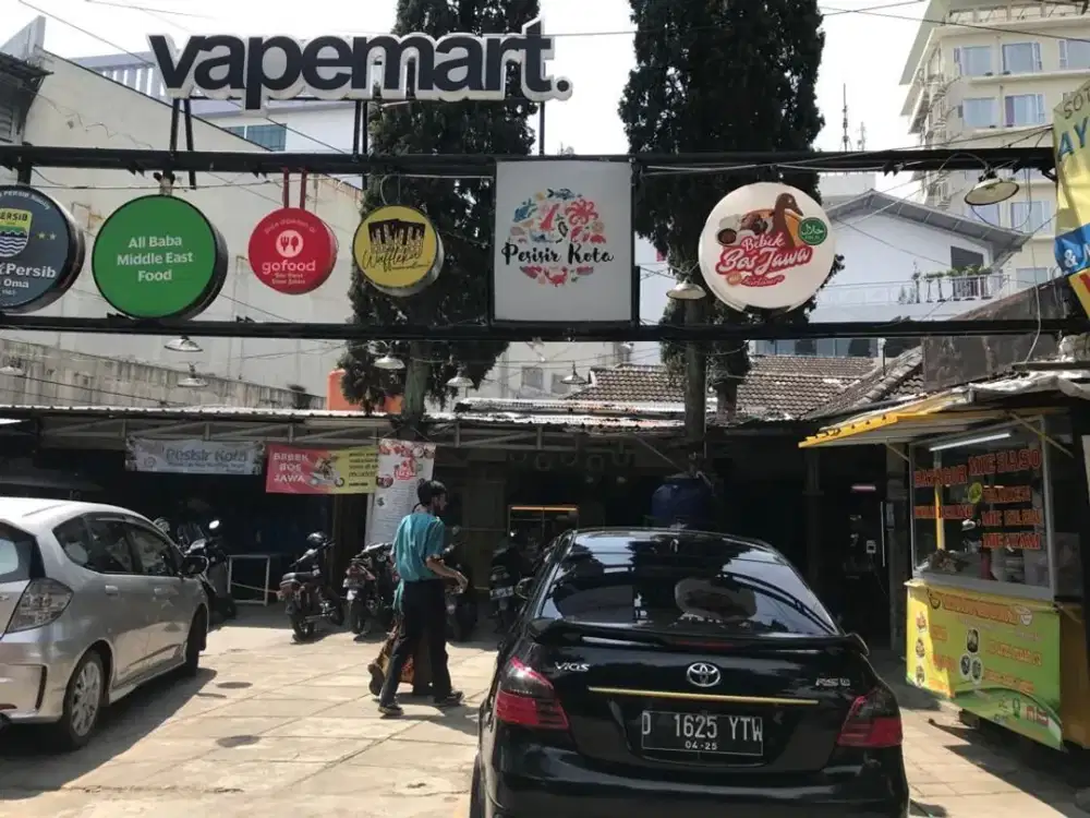 Rumah Dijual Cocok Untuk Cafe Resto, Kantor, Gudang Dekat Jl Riau