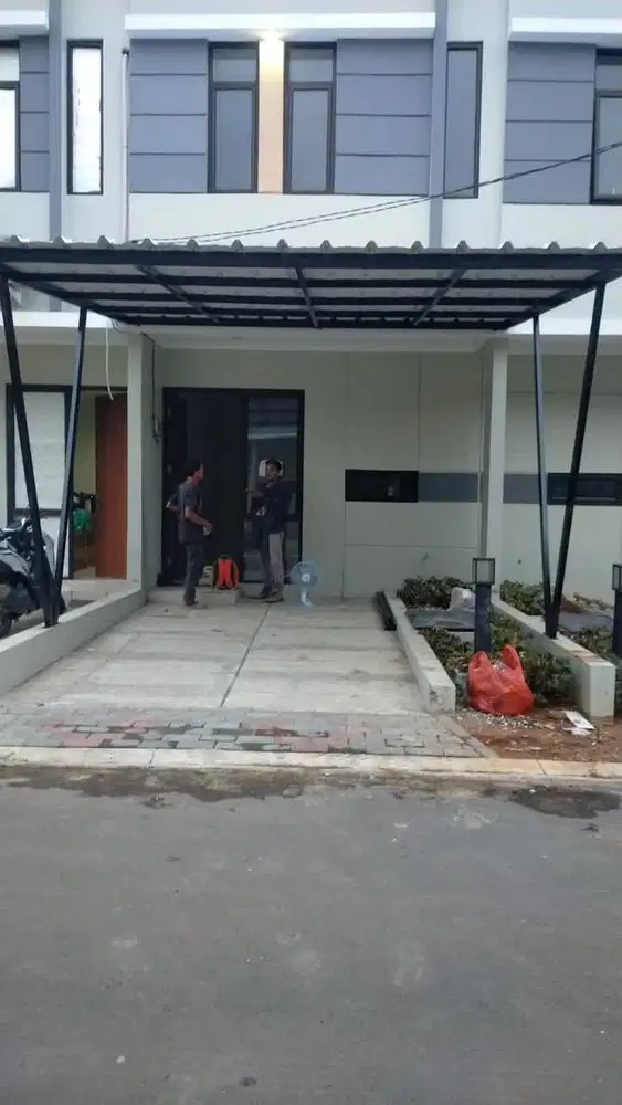 Sewa/Jual Rumah Strategis Cluster Kayana Galuh Mas Karawang