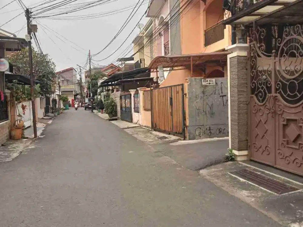 Dijual Rumah jalan lebar, murah