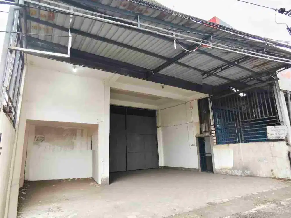 Disewakan Gudang Siap Pakai Ada Izin HO di Raya Taman Sidoarjo