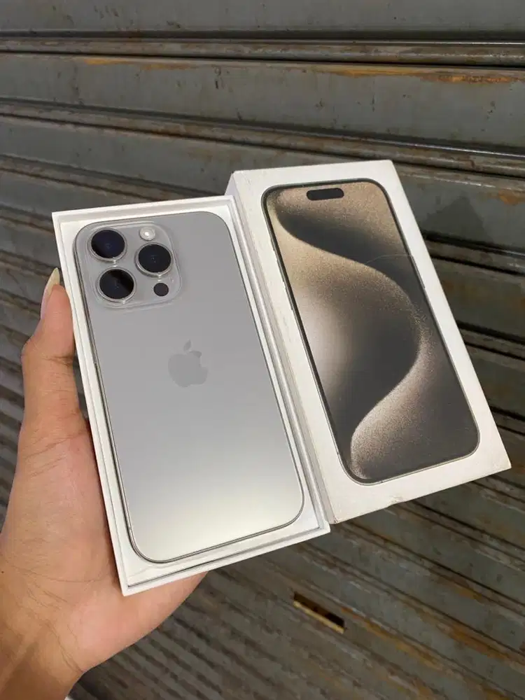 iPhone 15 Pro 256Gb iBox