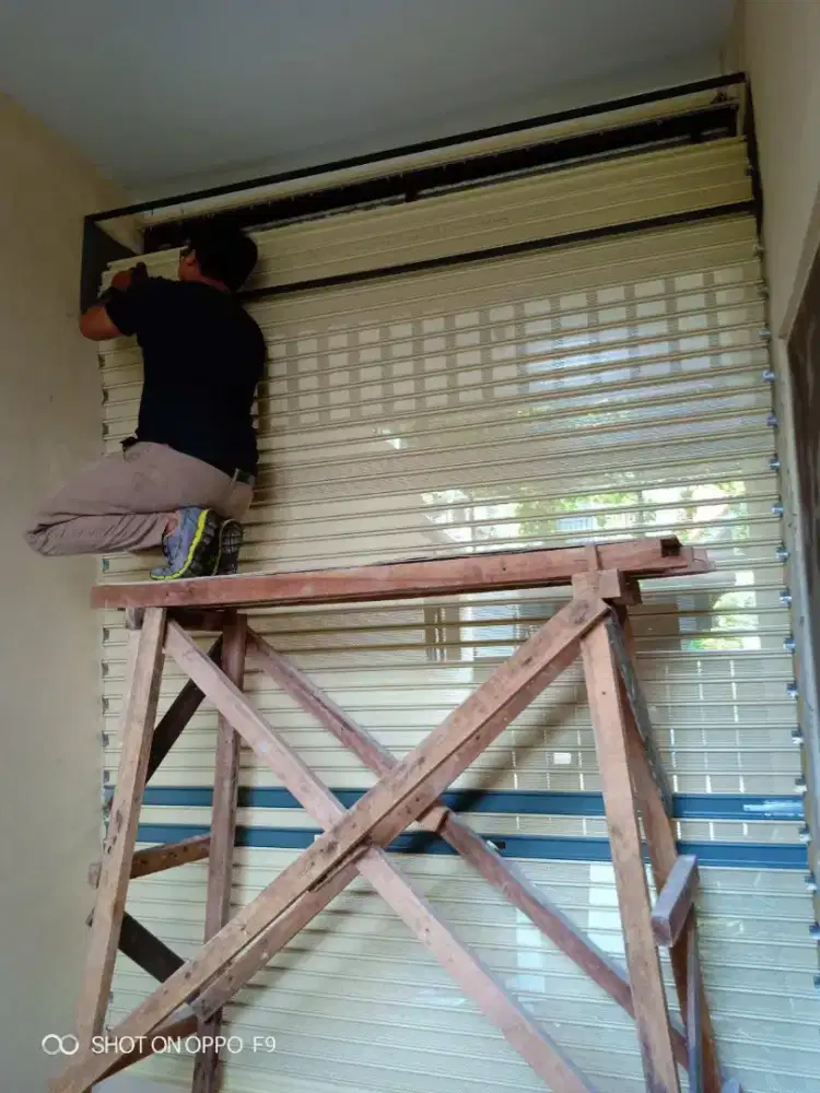 Servis rolling door folding gate murah pasar rebo