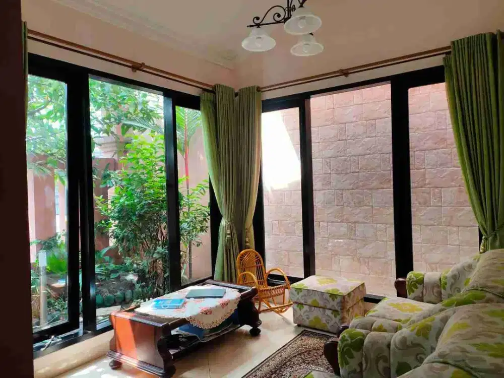 Rumah Leuwisari Mewah Luas Tengah Kota Bandung Jual Cepat Fullyfurnished