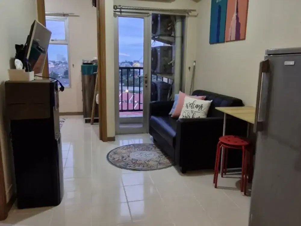 Dijual Cepat Apartemen 2BR Lantai Rendah View Pool di Victoria Square