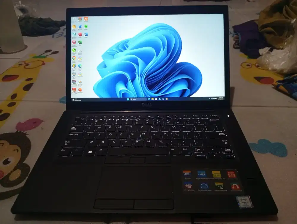 LAPTOP DELL CORE i7 GEN 8