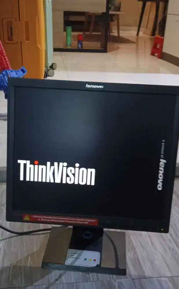 Monitor lenovo square 17 Mulus