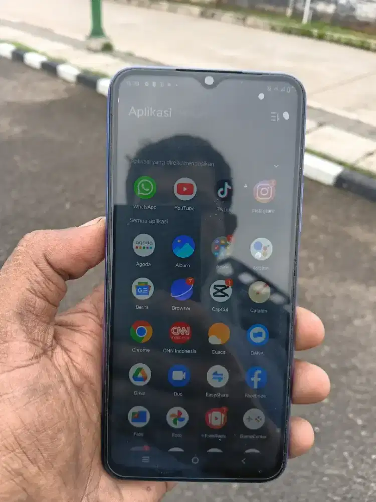 Vivo y21 ram 4/64GB no minus kelengkapan unit + duabox