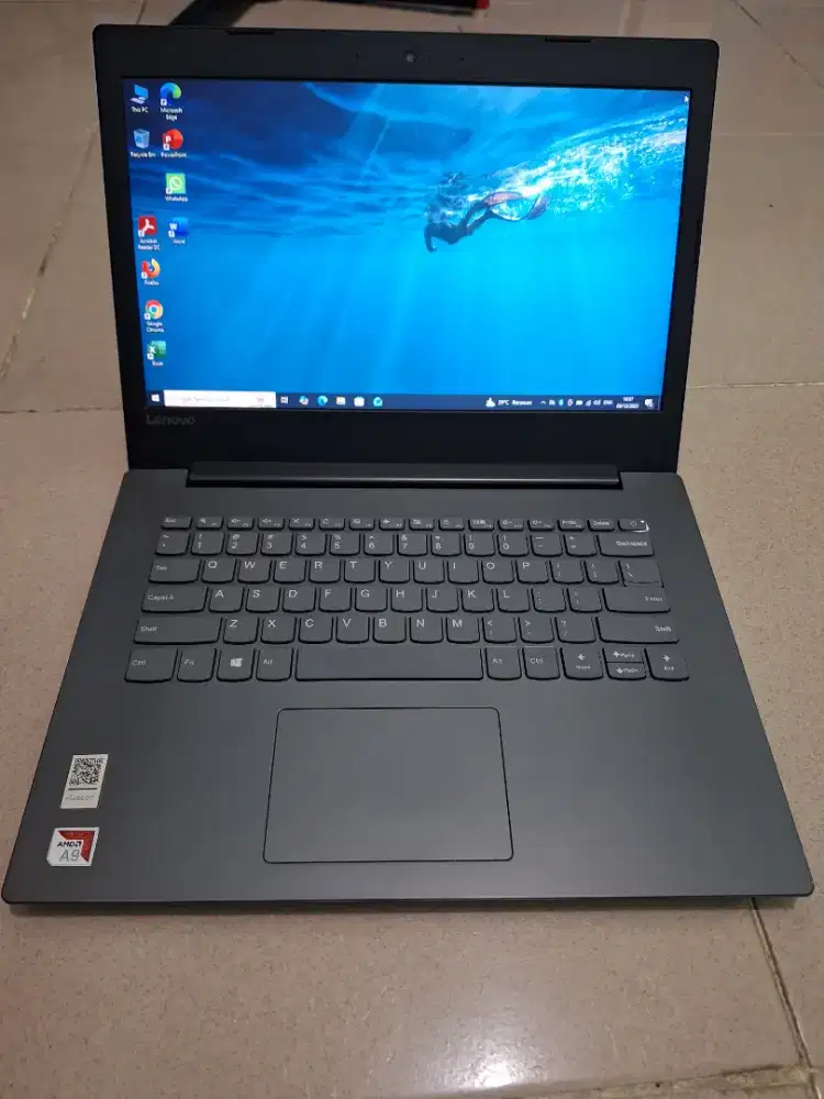 Bismillah di jual laptop lenovo slim A9 ram 8gb siap pakai